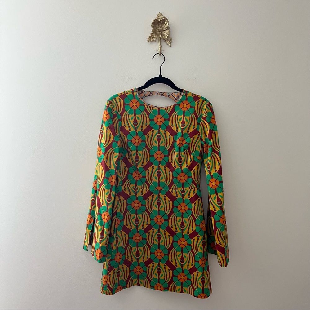 La DoubleJ Spock Abstract-Print Flare-Sleeve Mini Dress